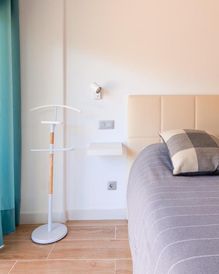 Palmeras Playa Studio: Pools, Beach, Sun & Shore Пуерто де ла Крус Екстериор снимка