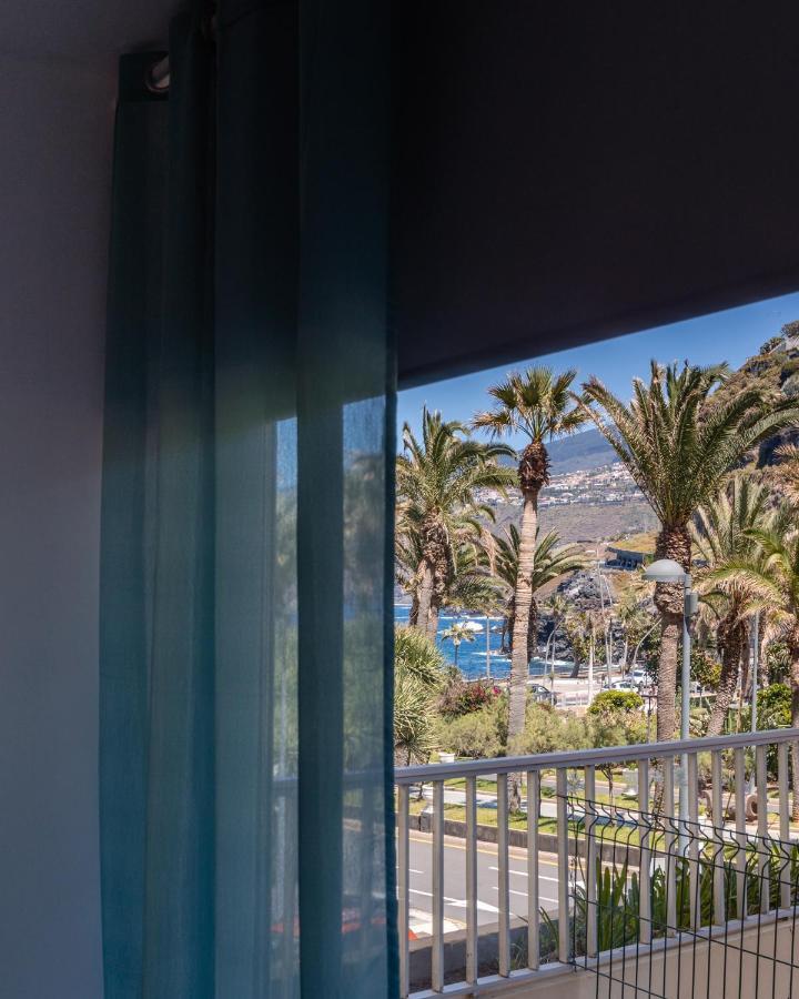 Palmeras Playa Studio: Pools, Beach, Sun & Shore Пуерто де ла Крус Екстериор снимка