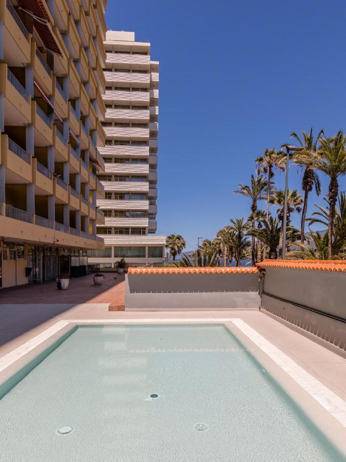 Palmeras Playa Studio: Pools, Beach, Sun & Shore Пуерто де ла Крус Екстериор снимка
